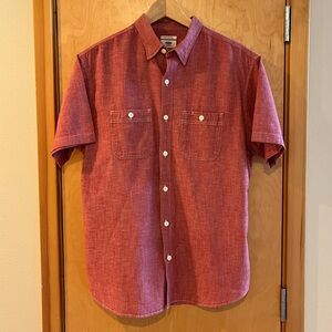 Old Navy Slim Fit Short Sleeve Button Down Shirt Large Red Chambray Workwear